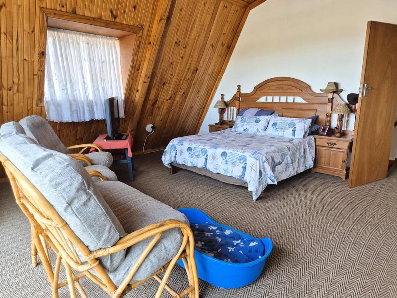 5 Bedroom Property for Sale in Franskraal Western Cape